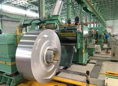 無錫海新新增不銹鋼開平生產(chǎn)線調(diào)試良好